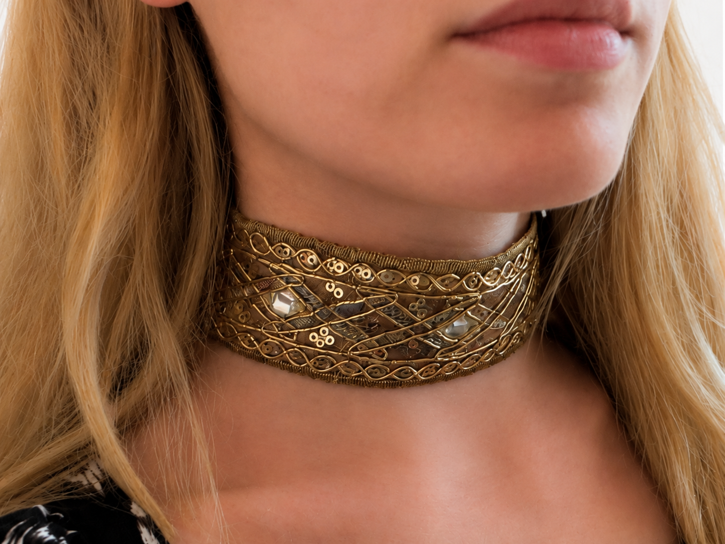 Gabrielle gold statement choker worn, handmade jewelry Vienna