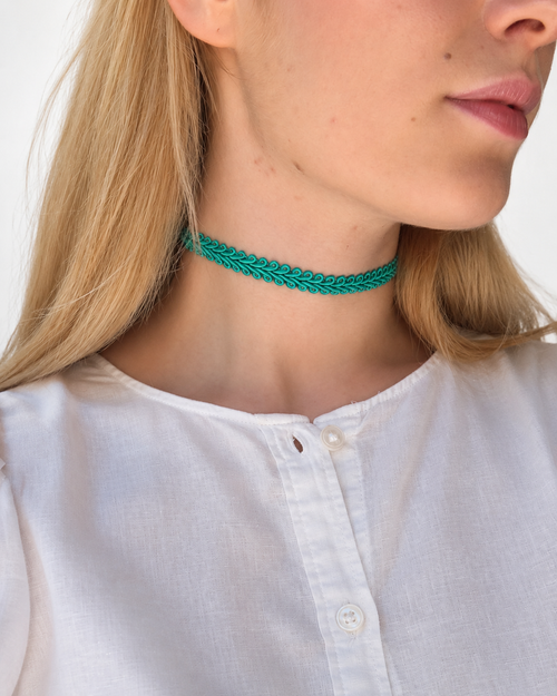 Camille teal braided choker close-up detail, handmade in Vienna